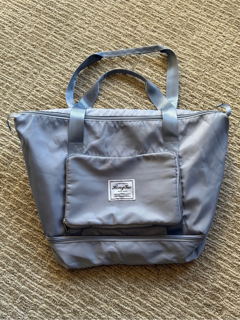 Large Capacity Travel Bag / Tote
